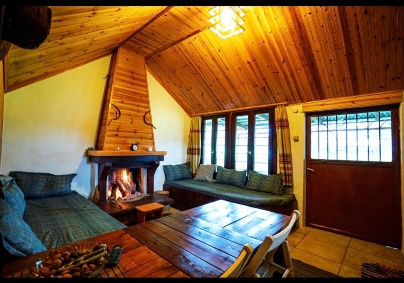 The Happy Cottage Ioannina Exterior photo